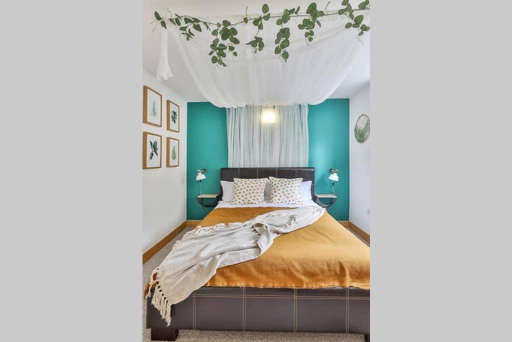 The Exclusive Gem Of Leeds - Sleeps 8 Apartment Exterior photo