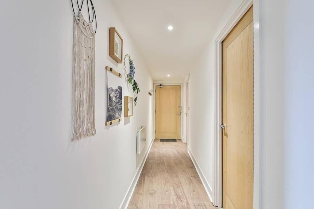 The Exclusive Gem Of Leeds - Sleeps 8 Apartment Exterior photo