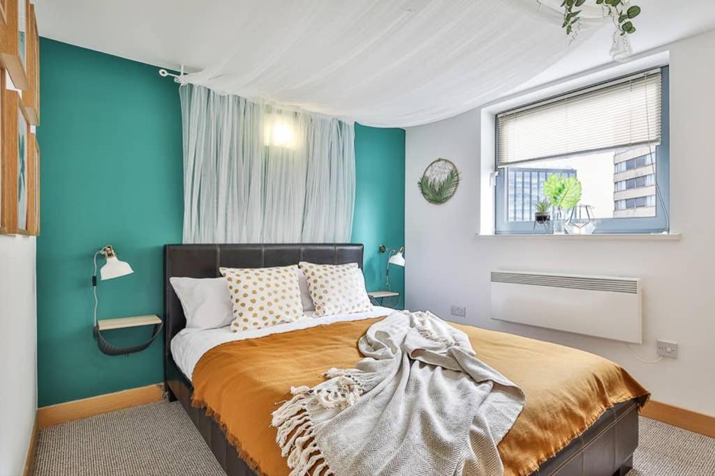 The Exclusive Gem Of Leeds - Sleeps 8 Apartment Exterior photo
