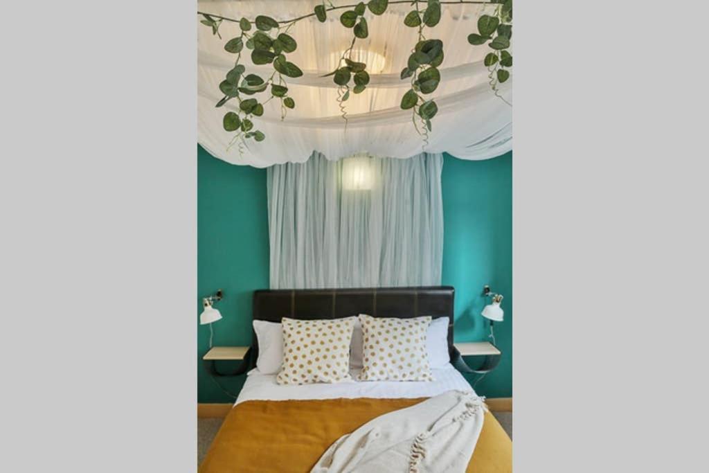 The Exclusive Gem Of Leeds - Sleeps 8 Apartment Exterior photo